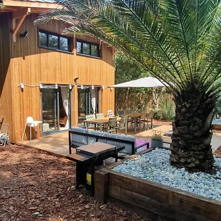 New Fully Equipped Modern In Lac Biscarrosse