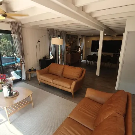 New Fully Equipped Modern In Lac Villa *